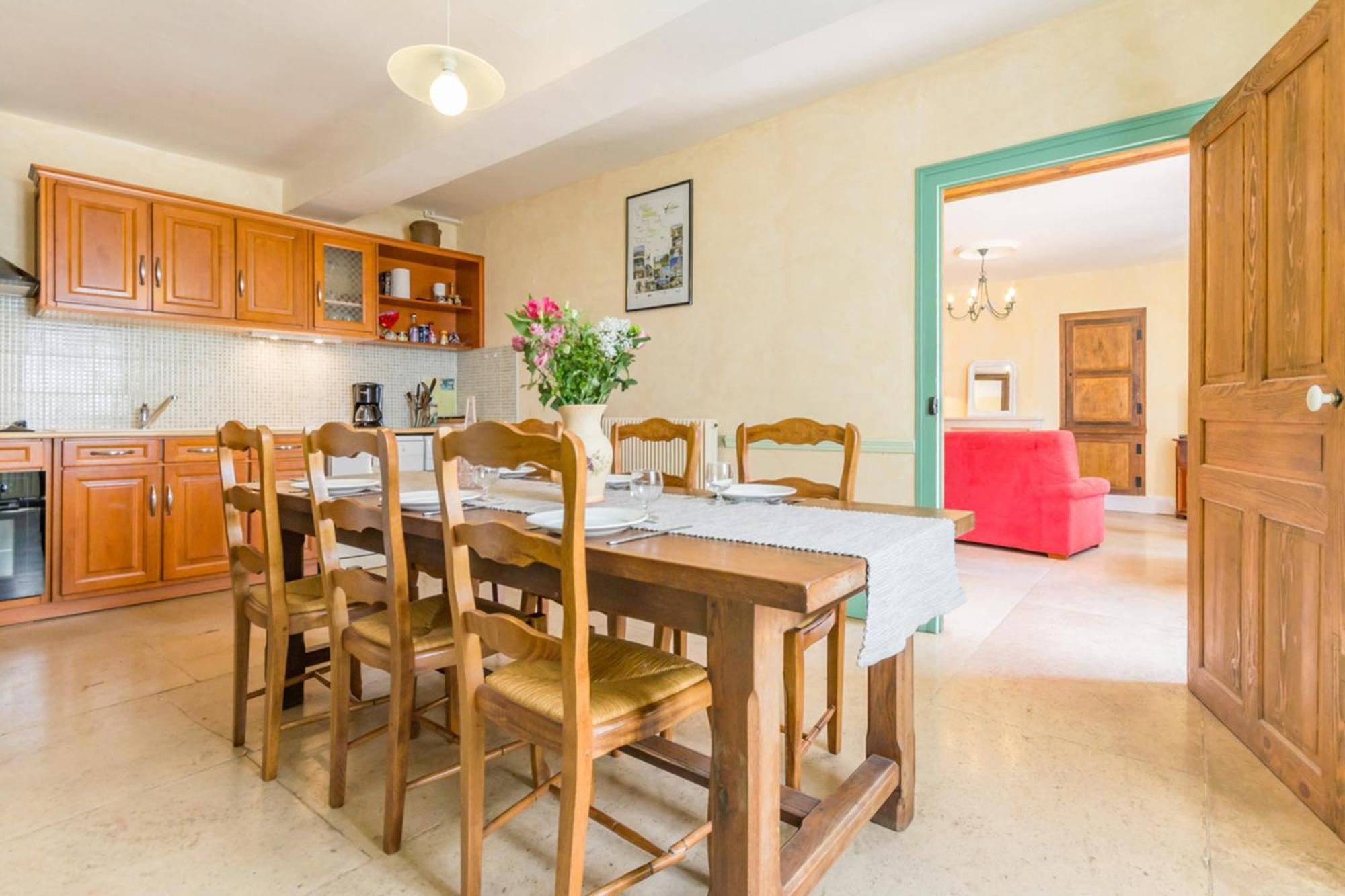 Maison Chaleureuse A Eringes Avec Jardin Et Parking Inclus Exterior photo